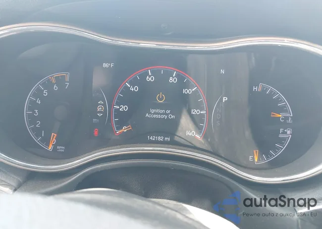 1C4RJFCT0FC676968: 42616271