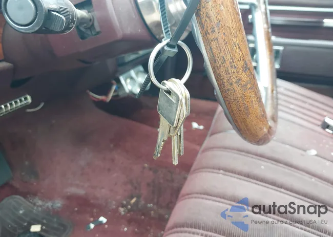 1G1BN35Y3GX198075: 42616295