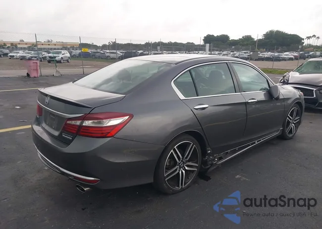 1HGCR2F10HA223869: 42617615