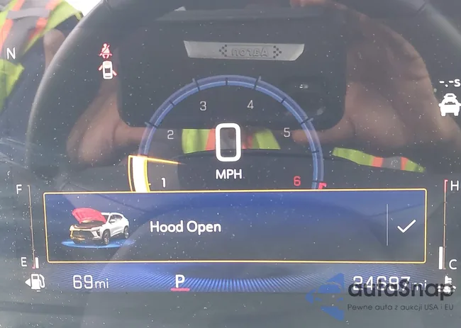 KL77LKE26RC219212: 42617748