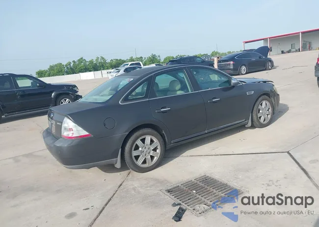 1FAHP25W38G131584: 42617782