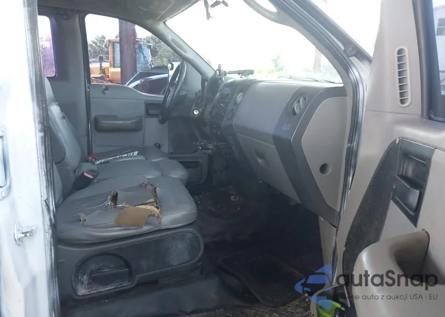 1FTRF12297NA25759: 42617852