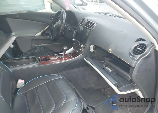 JTHCK262762004750: 42617975