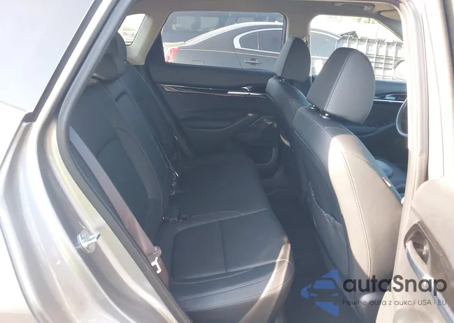 KNDER2AA9R7635155: 42617048