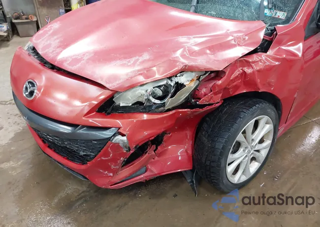 JM1BL1K60B1400743: 42617071