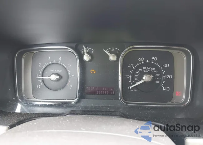 2LMDU88C18BJ33105: 42617092