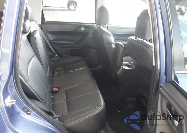 JF2SJGTC0HH576884: 42617159