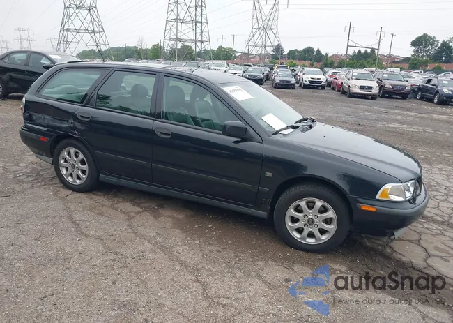 YV1VW2556YF443728: 42617167