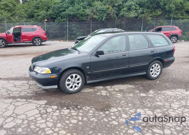 YV1VW2556YF443728: 42617167