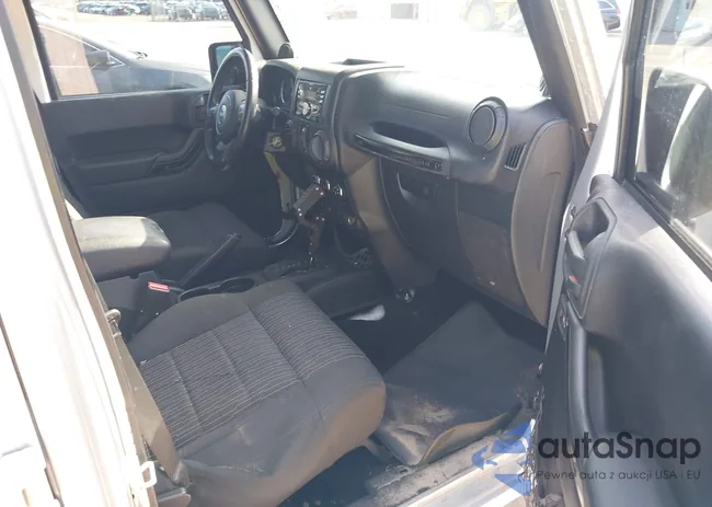 1J4BA3H13BL622897: 42617175