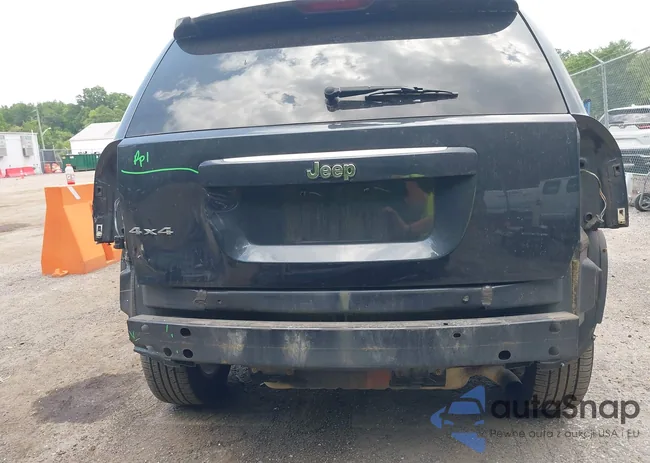 1C4NJDBB0ED592573: 42617368