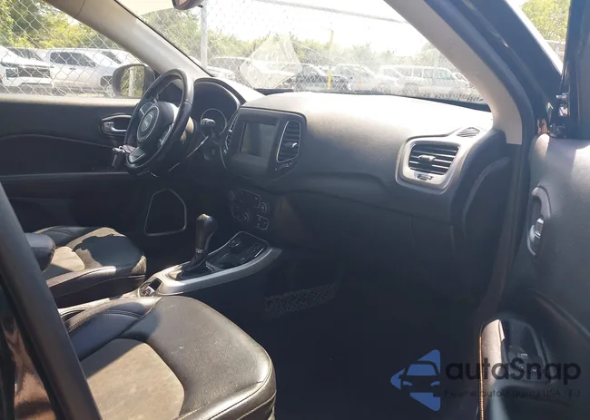 3C4NJDBB2LT112590: 42618423