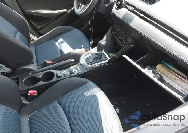 3MYDLBYV2HY185322: 42618527