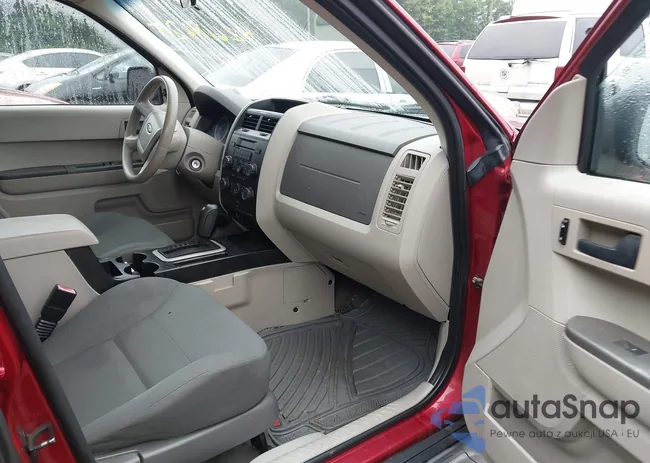 1FMCU92Z78KA14569: 42618625