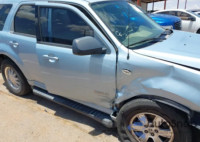 4M2CU81138KJ27066: 42618660