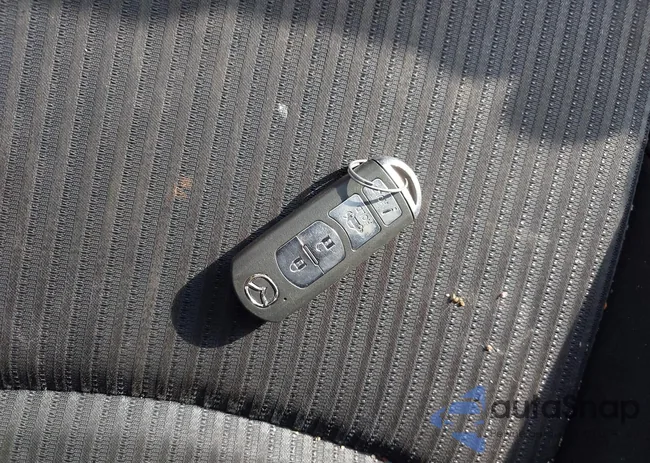 JM1BM1V77E1143182: 42618688