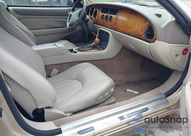 SAJGX2241WC025200: 42618690