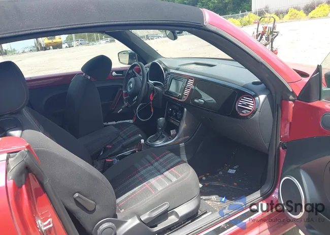 3VW517AT2HM802446: 42618722