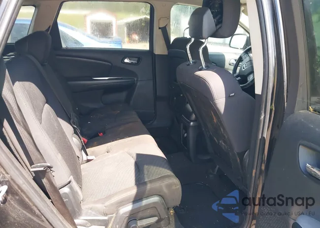 3C4PDCBG0CT352887: 42618786