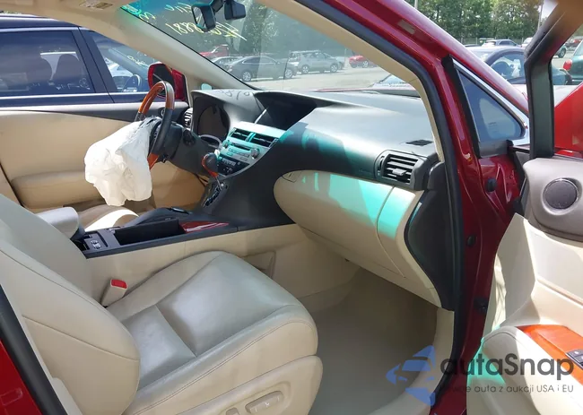 2T2BK1BA9AC073675: 42618881