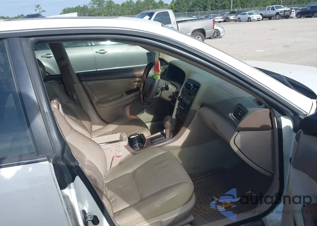 JT8BF28G9Y5103354: 42618027