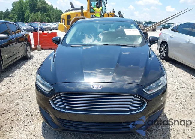 3FA6P0H72GR243445: 42618275