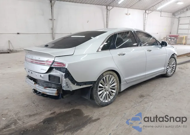 3LN6L2G96ER812651: 42618369