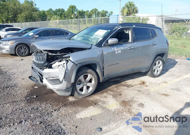 3C4NJDBB2JT162614: 42619559