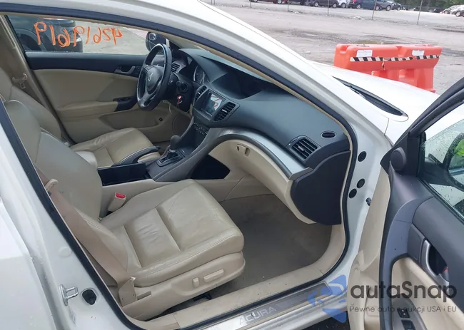 JH4CU26609C014399: 42619619