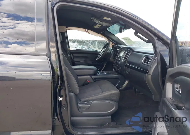 1N6BA1F41JN517296: 42619104