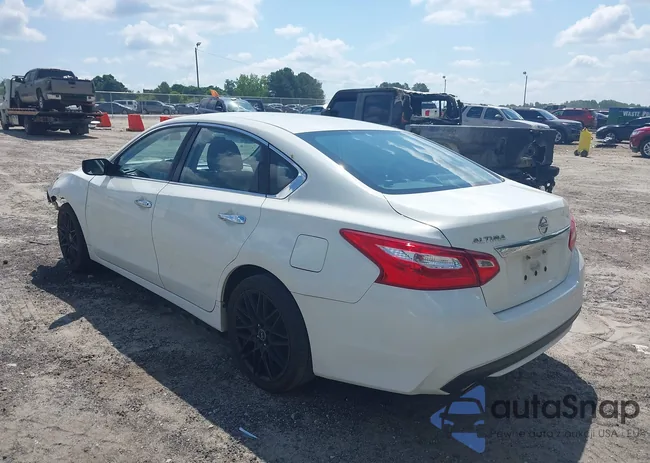 1N4AL3AP0HC179858: 42619294