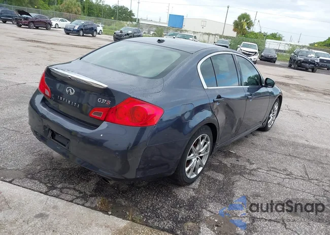 JN1CV6AP6AM404687: 42620389