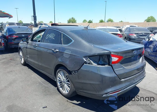 3FA6P0LU2GR193787: 42620542