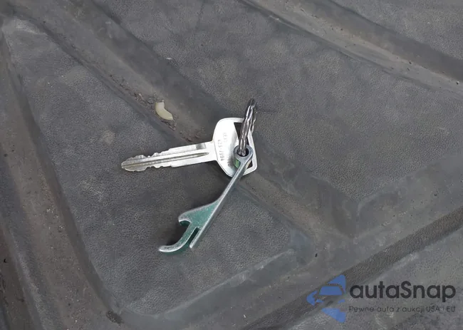 JT4VN13GXR5137839: 42620731