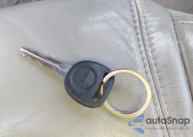 1GKER23778J242097: 42620875