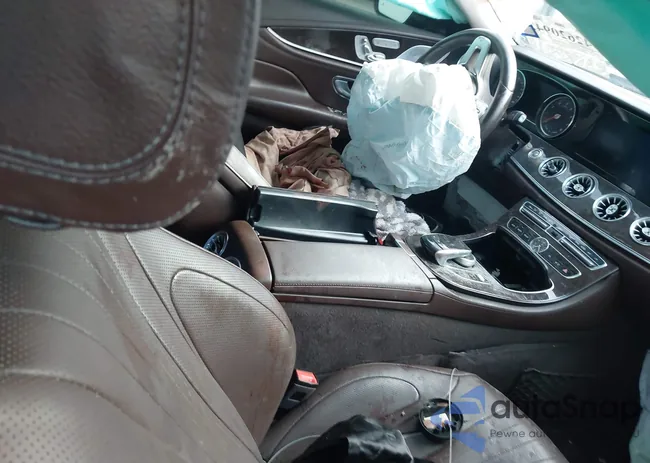 WDD2J5JB7KA040162: 42620942