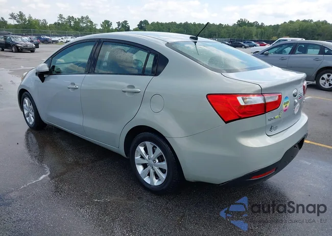 KNADN4A33D6231770: 42620151