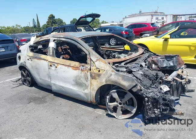 1G1RD6E43CU101646: 42620166