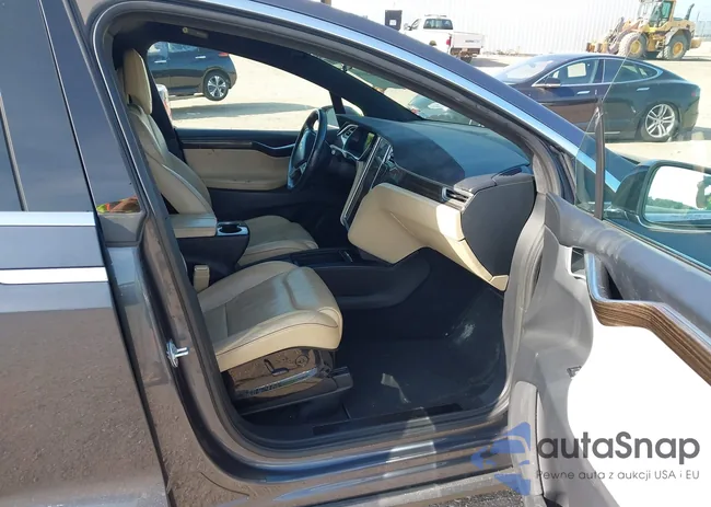 5YJXCBE21GF013055: 42620316