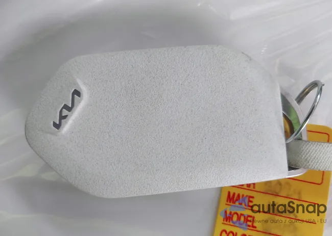 KNDAA5S26R6037657: 42620358