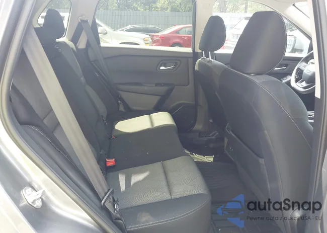 JN8BT3BB6SW416882: 42621561