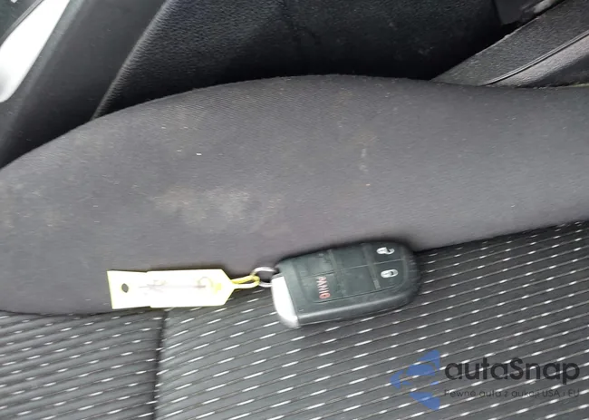 3C4PDCBB1DT501832: 42621575