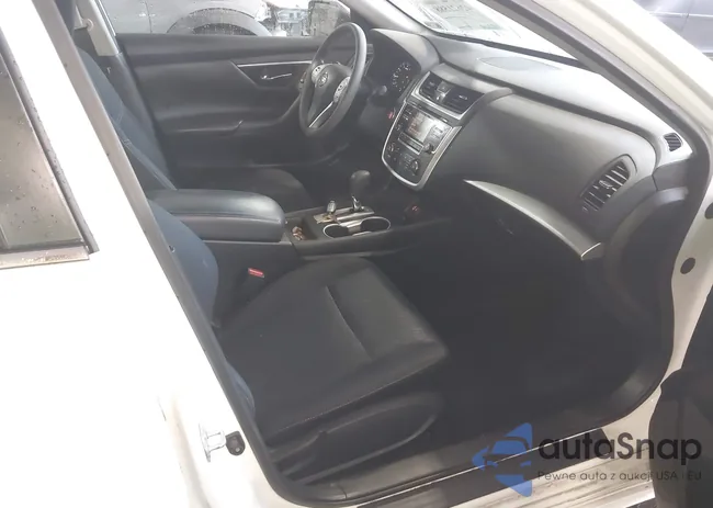 1N4AL3AP5JC223830: 42621588