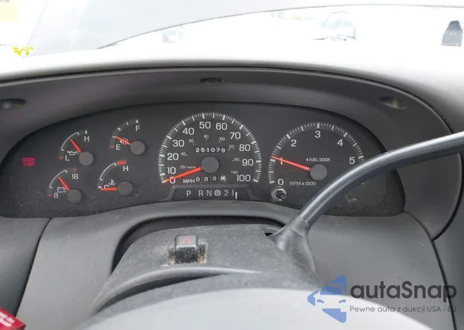 1FTYF17W0WNC12927: 42621641