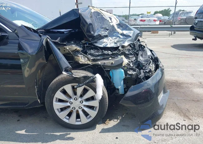 1HGCR2F76EA153858: 42621705