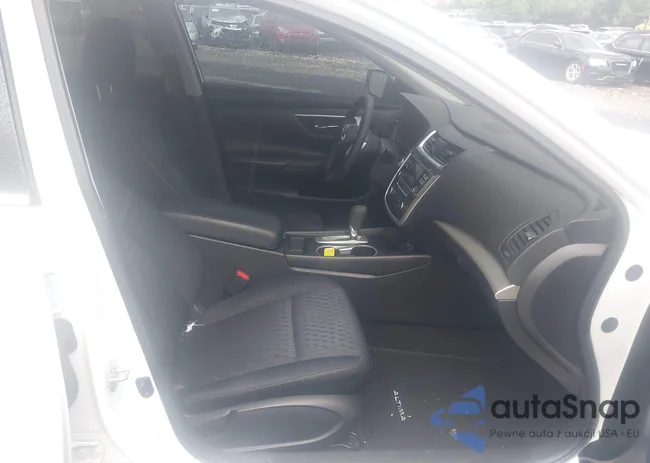 1N4AL3AP2JC229889: 42621739