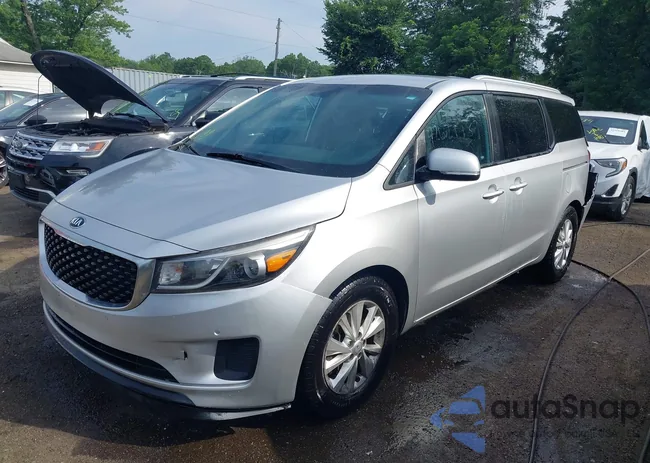 KNDMB5C18H6309480: 42621789