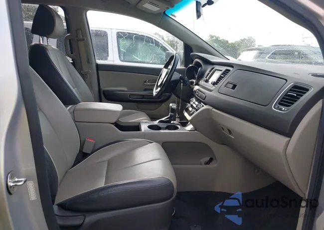 KNDMB5C18H6309480: 42621789