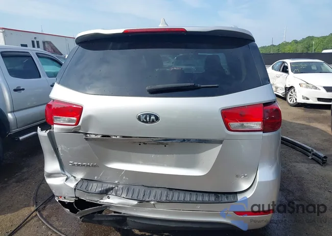 KNDMB5C18H6309480: 42621789