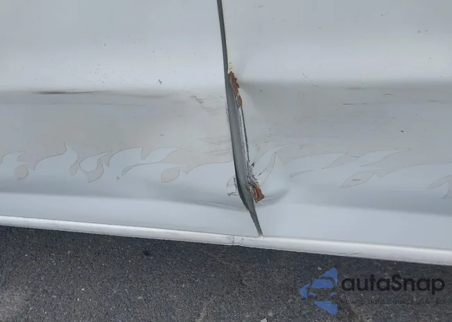 1N6BF0KM8LN801030: 42621812